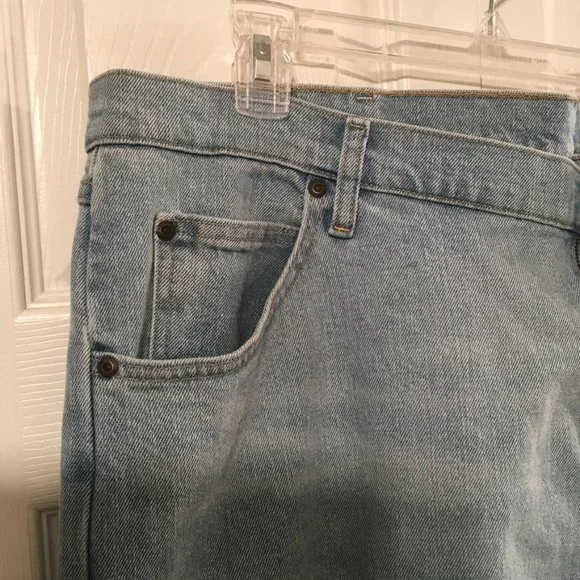 Men's Wrangler Relaxed Fit Denim Jeans - Picture 4 of 7